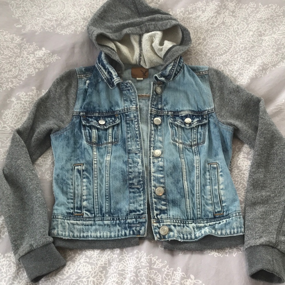 American Eagle Outfitters Jean Jacket